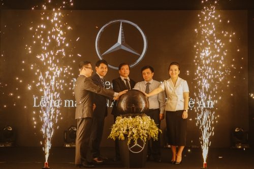 Lễ ra mắt Mercedes - Benz Vinamotor Nghệ An
