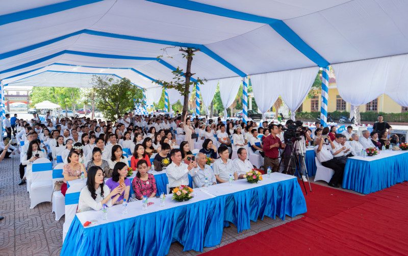 Hội khóa Trường THPT Thái Lão - 20 năm ngày trở về