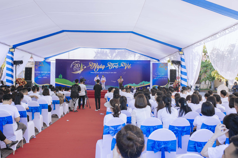 Hội khoá trưởng THPT Thái Lão